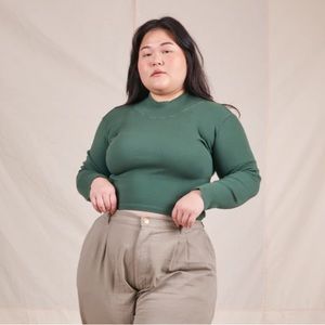 Big Bud Press Essential Turtleneck in Dark Emerald Green